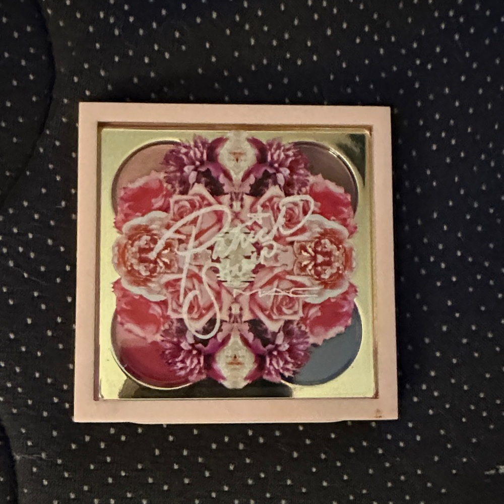 MAC Patrick Starrr (Play with me) Floral Eyeshadow Palette with Gold Accents